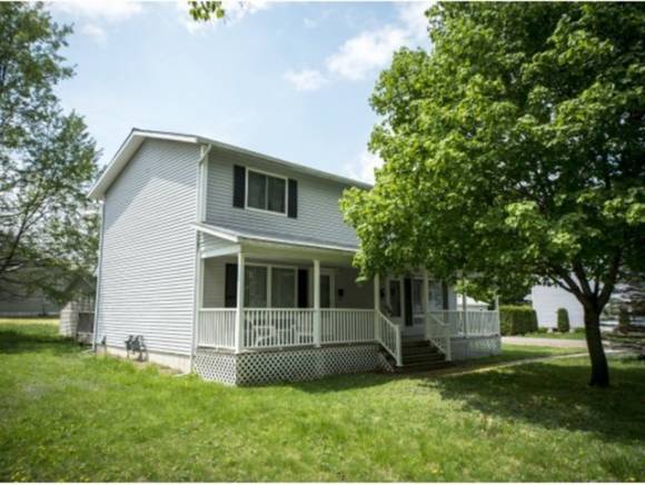 4 Appletree Lane, Unit 4