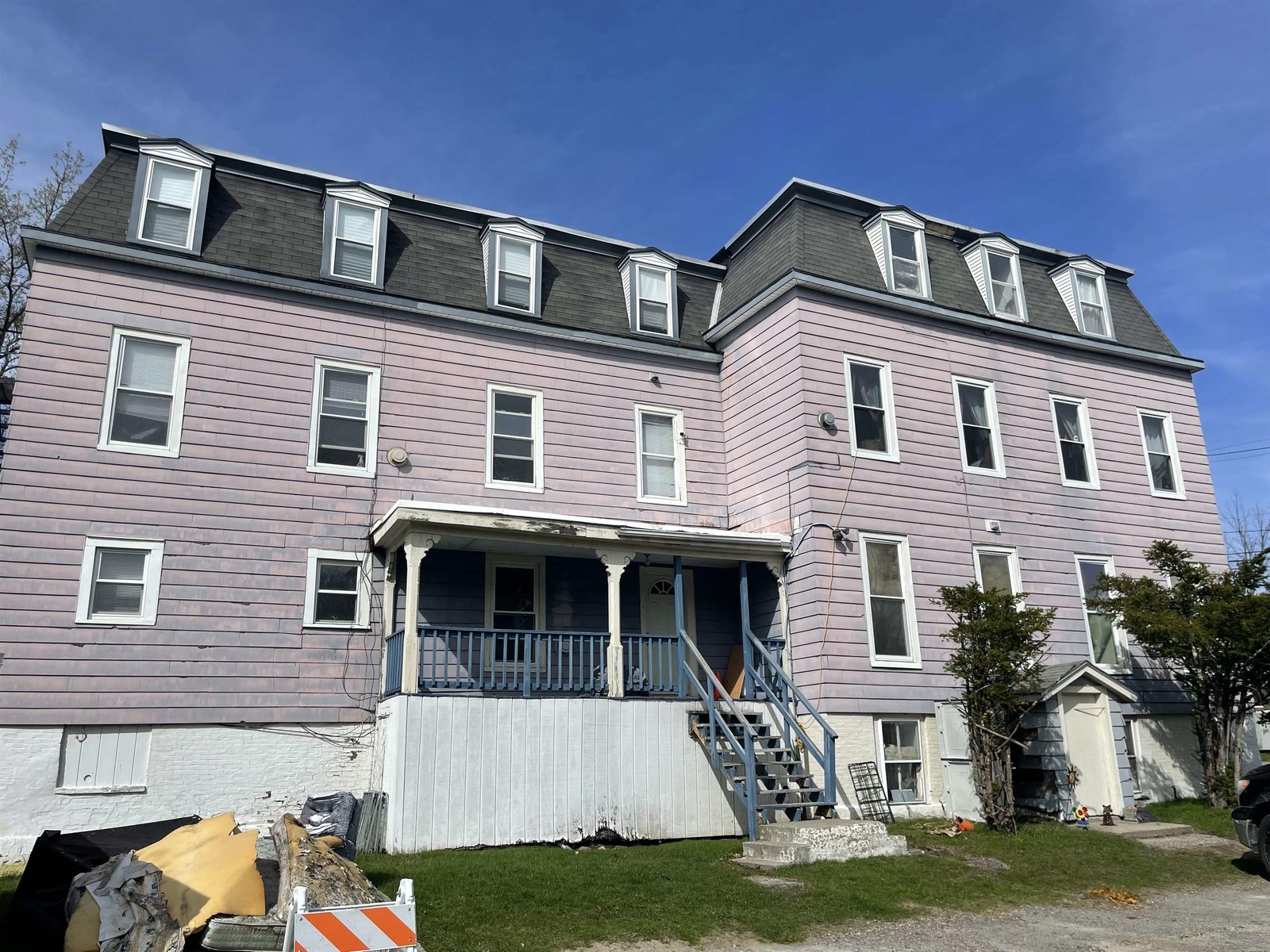 4 Bixby Hill Road