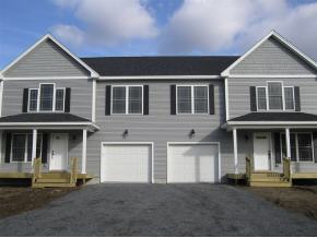 4 Brandy Ln, Unit 2