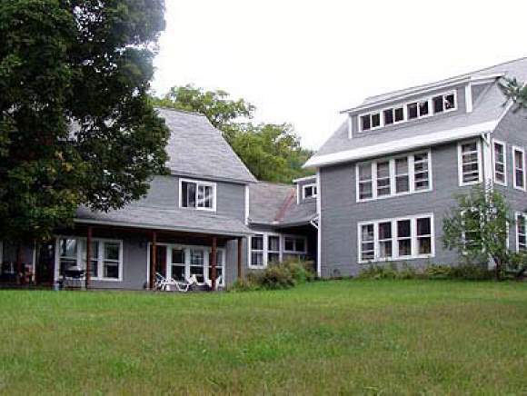 4 Carroll House, Unit 4