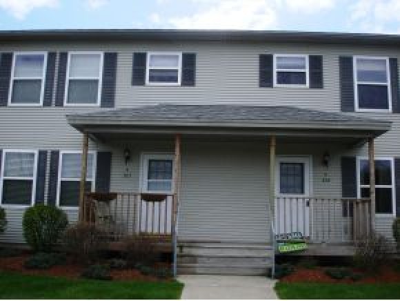 4 Checkerberry Square, Unit 103