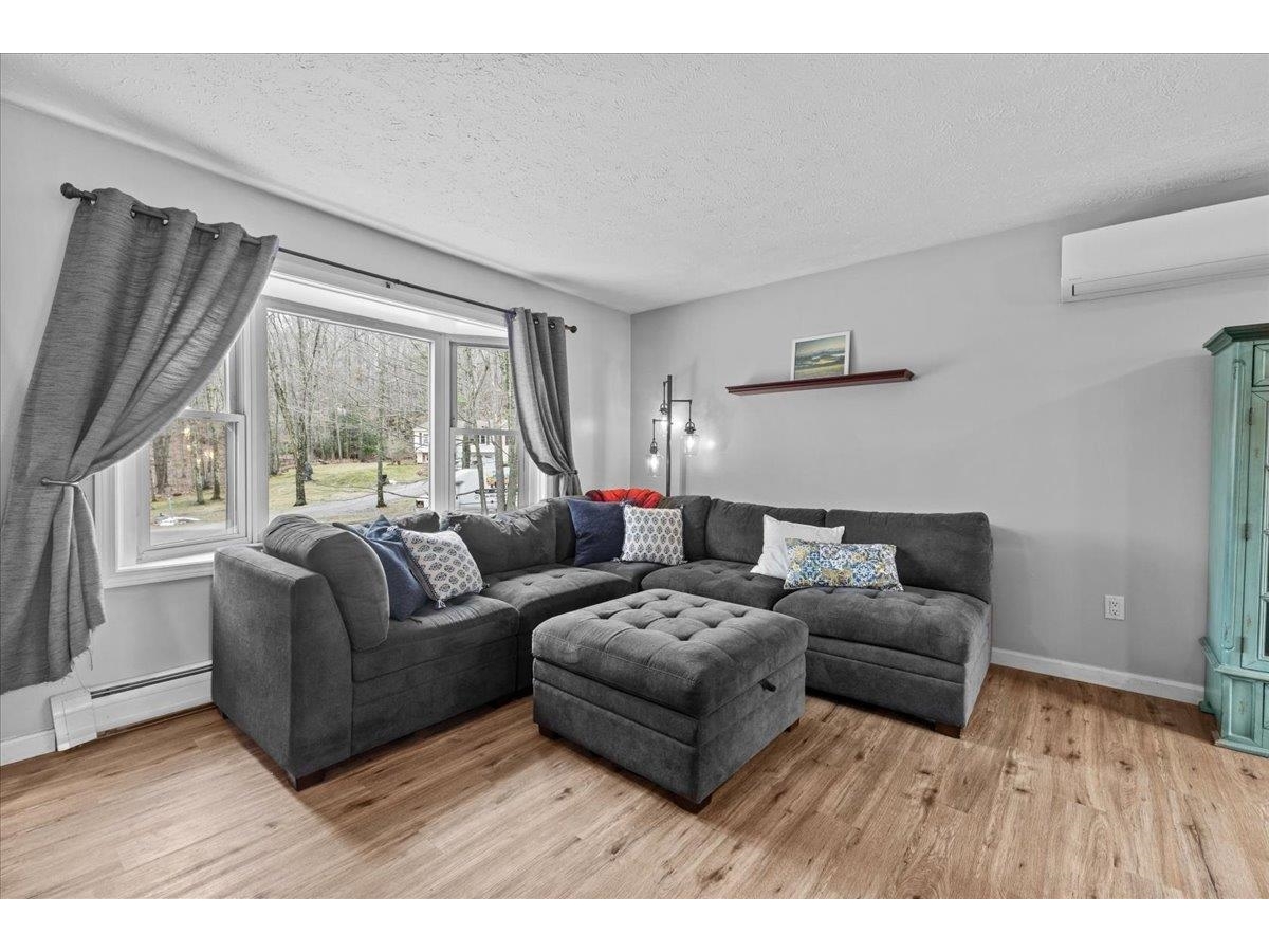 4 Delma Drive