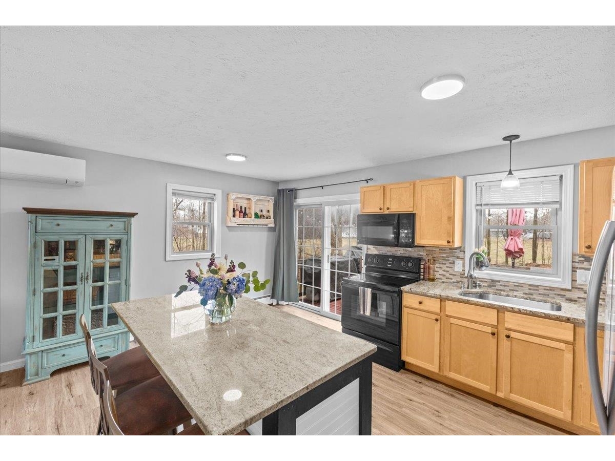 4 Delma Drive