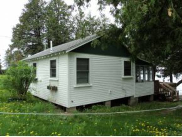 4 Dreamland Court