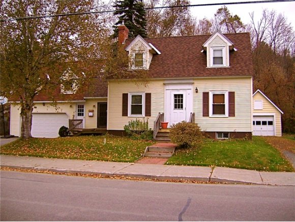 4 East Street