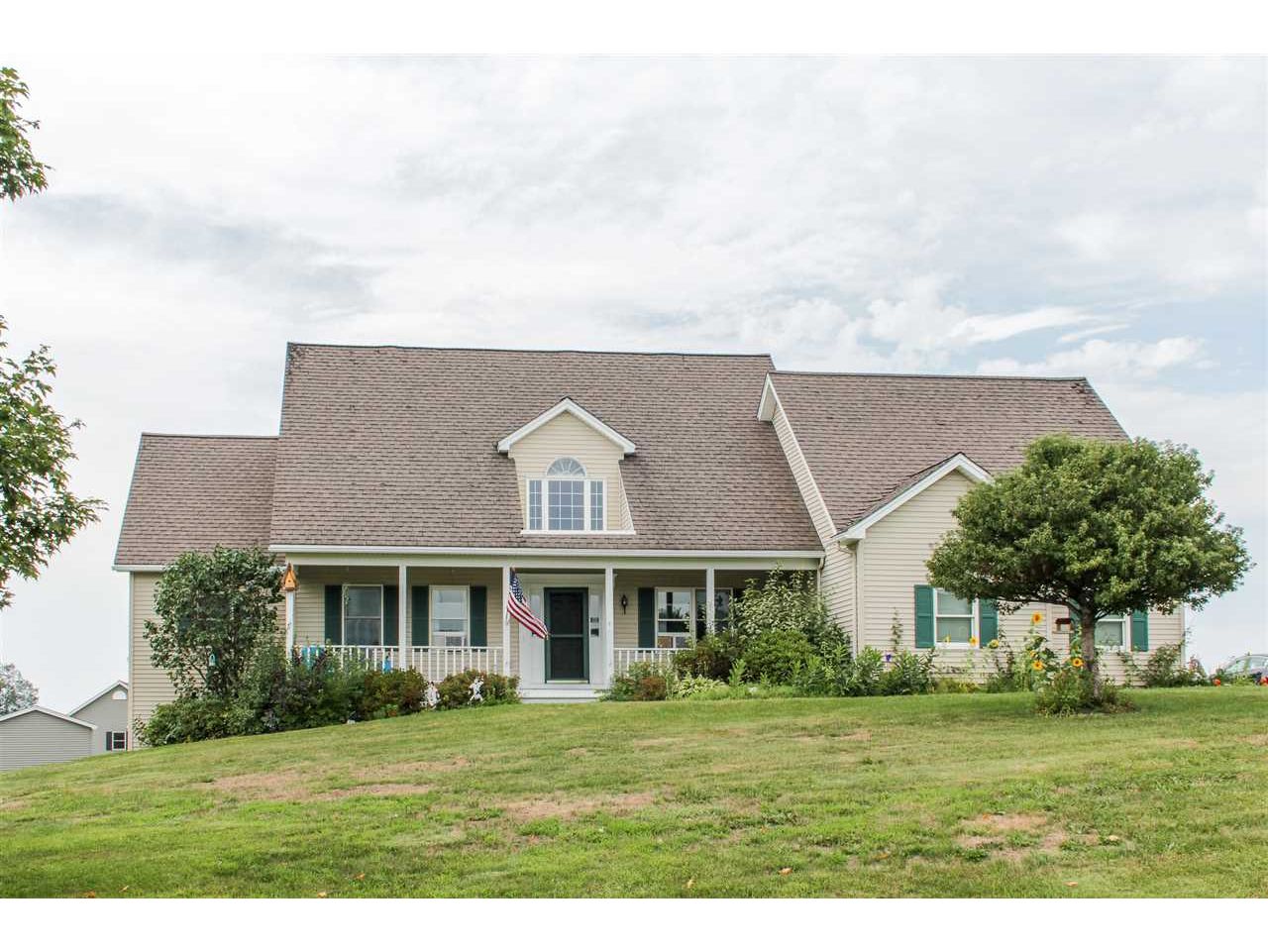 4 Fieldstone Lane