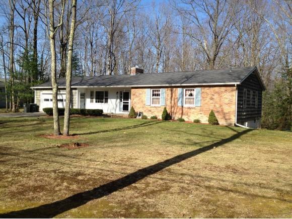 4 Forest Road