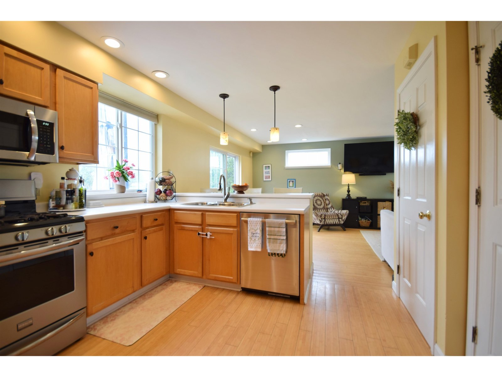 4 Fox Run Road