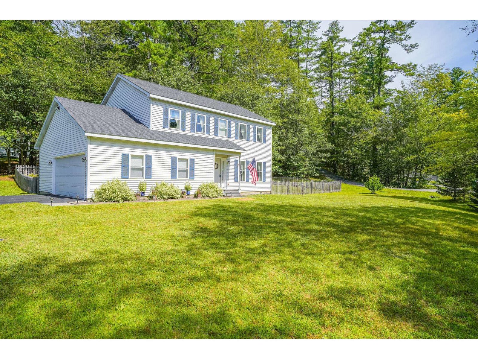 4 Greenbriar Drive