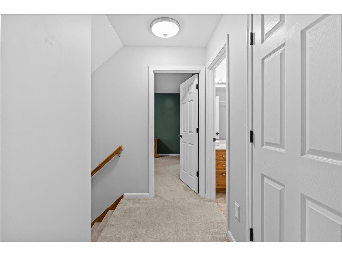 4 Greenbriar Drive