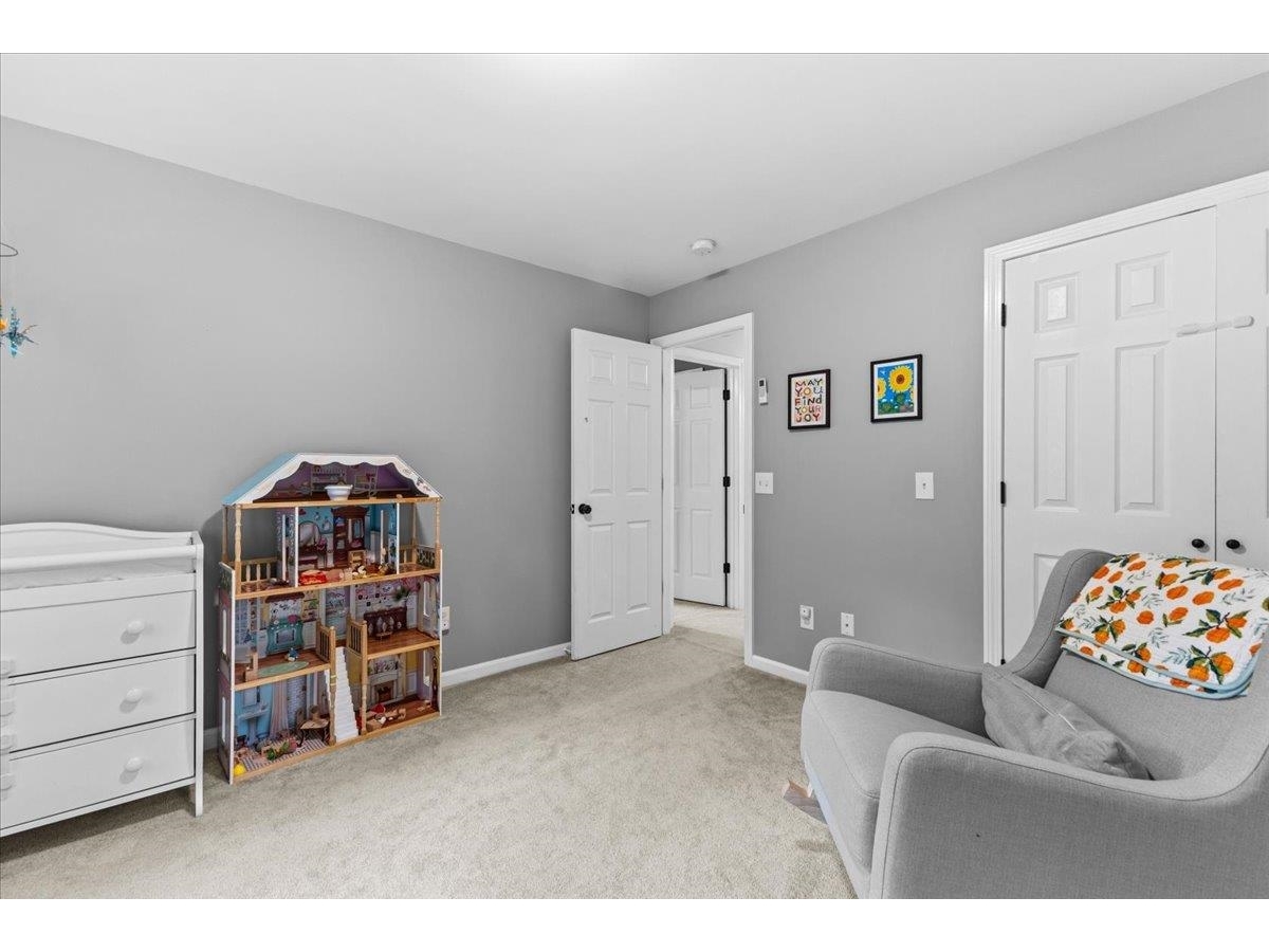 4 Greenbriar Drive