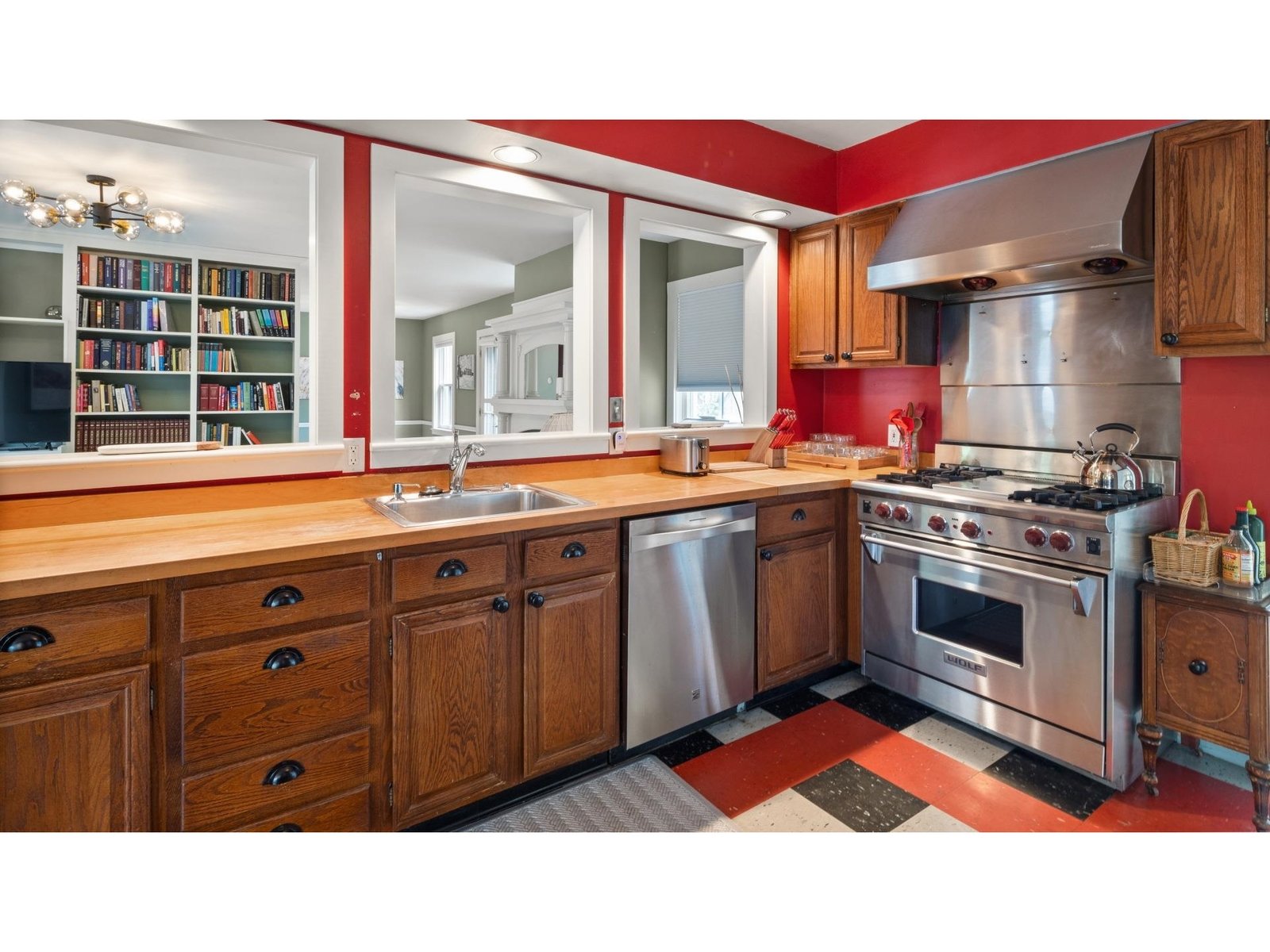 4 Highland Avenue