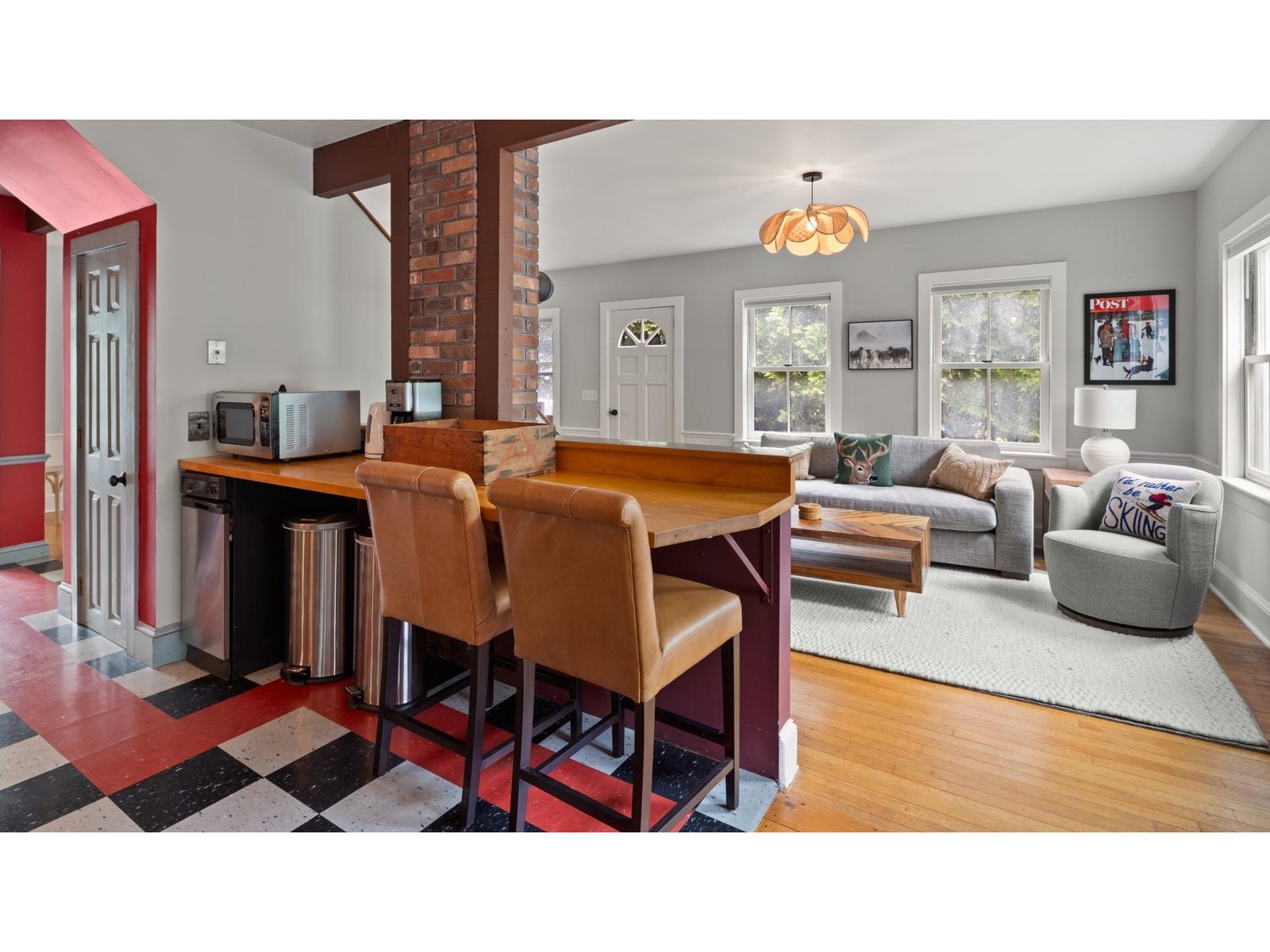 4 Highland Avenue