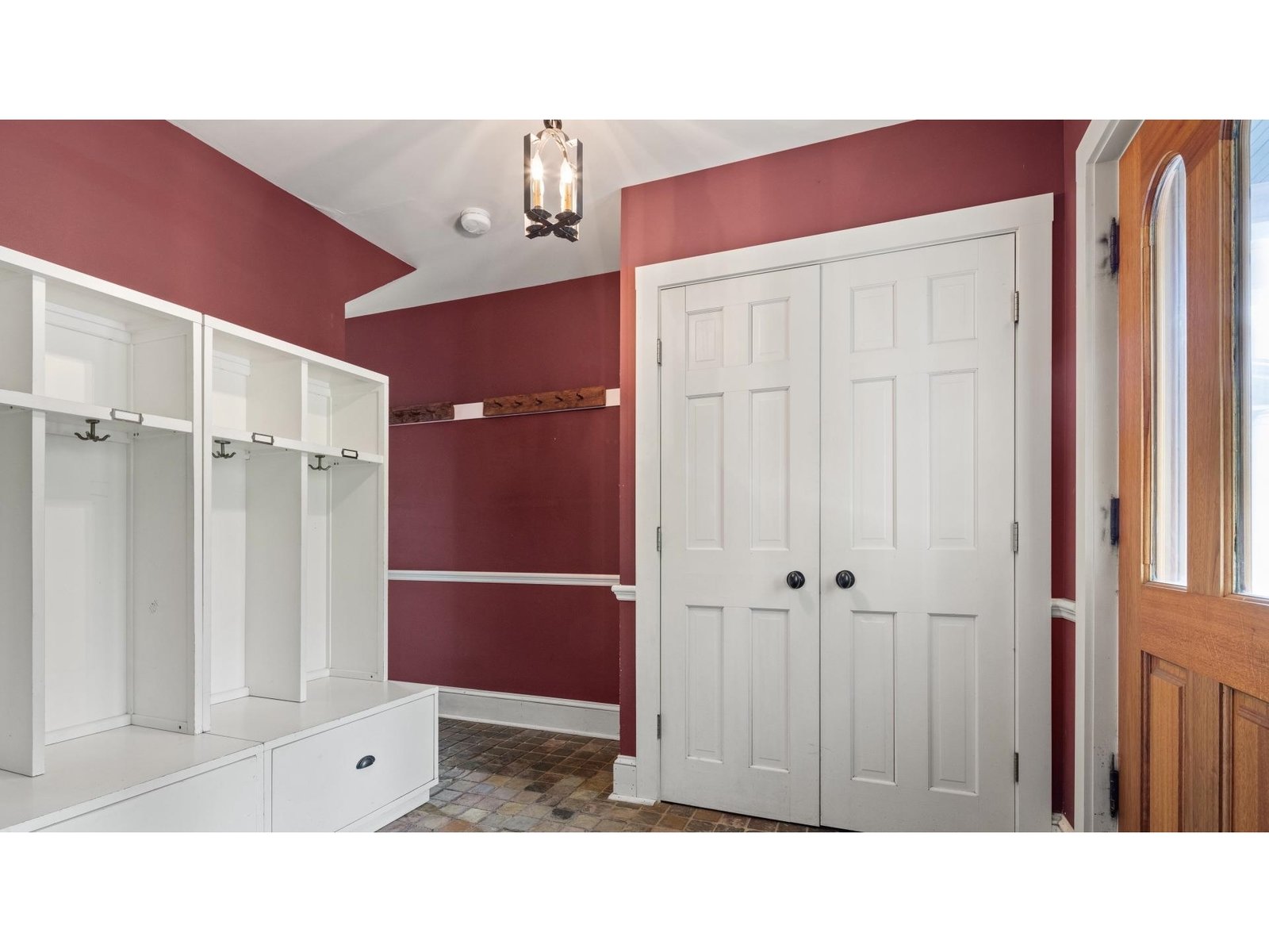 4 Highland Avenue