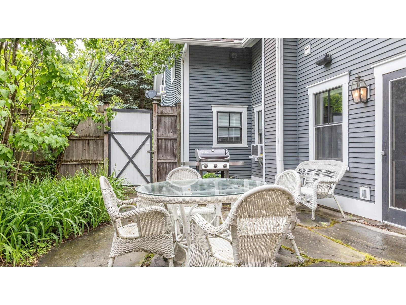4 Highland Avenue