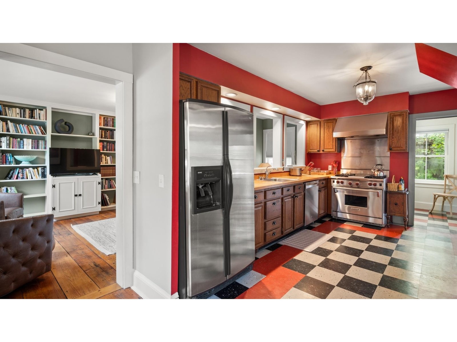 4 Highland Avenue