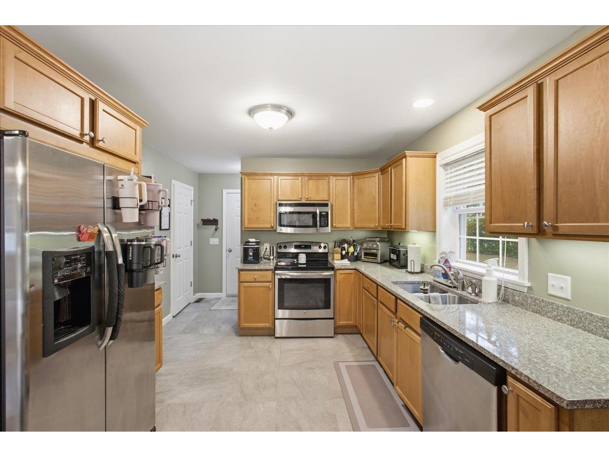 4 Hummingbird Lane, Unit 101