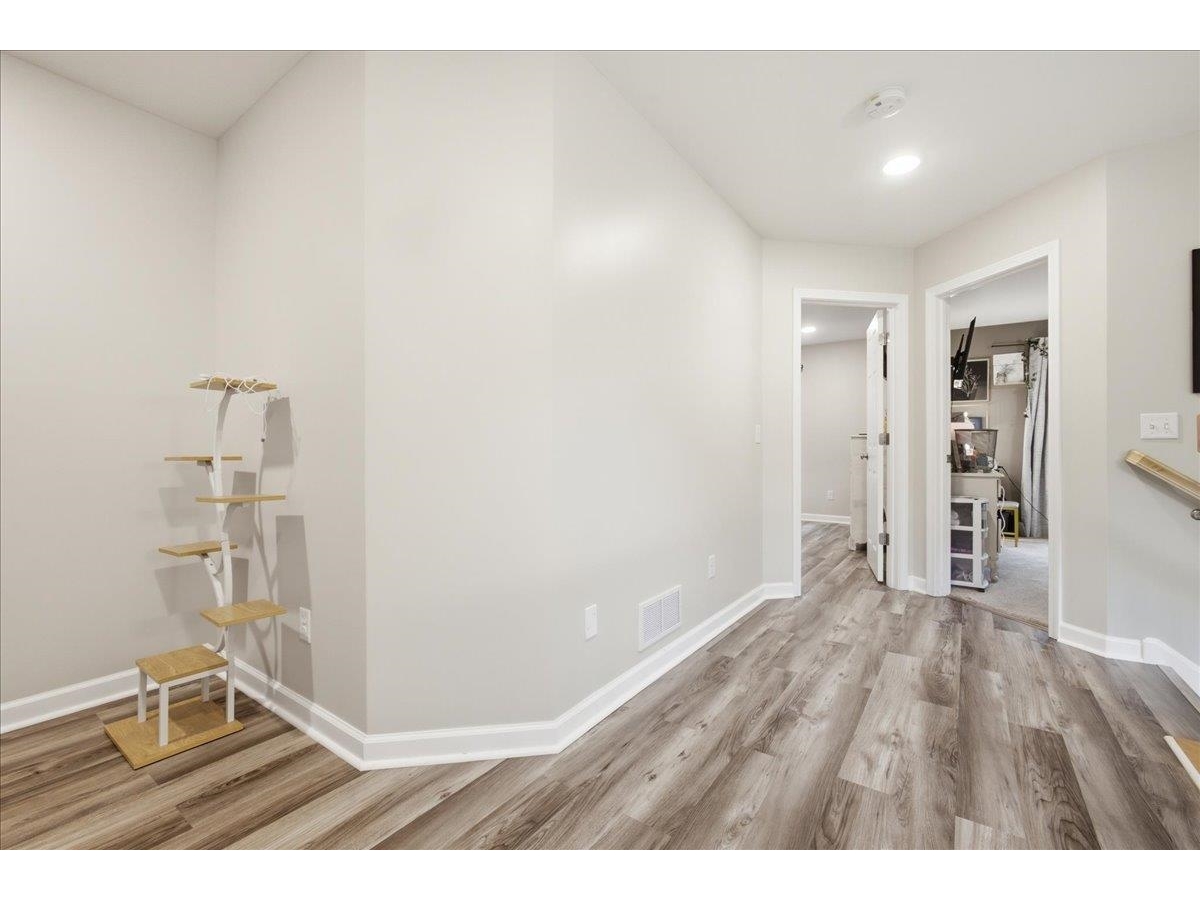 4 Hummingbird Lane, Unit 101