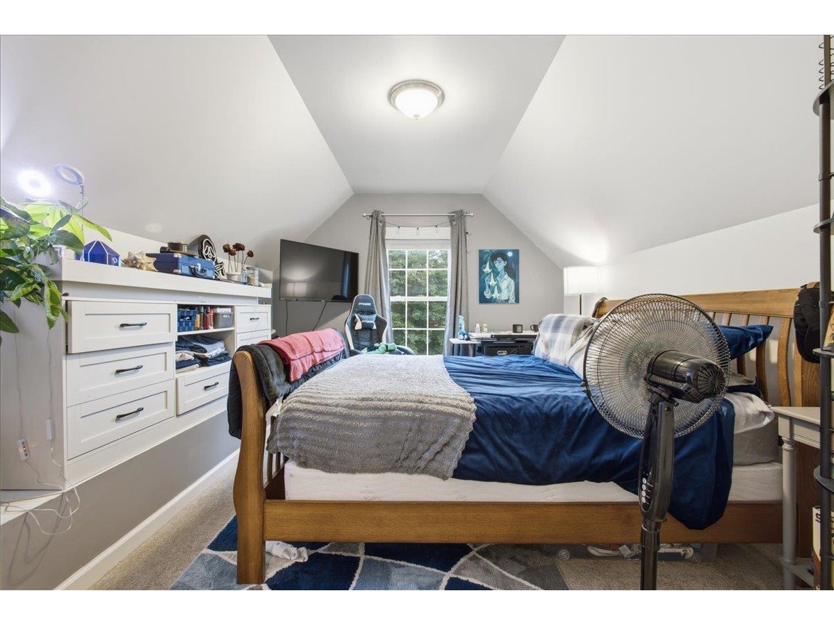 4 Hummingbird Lane, Unit 101