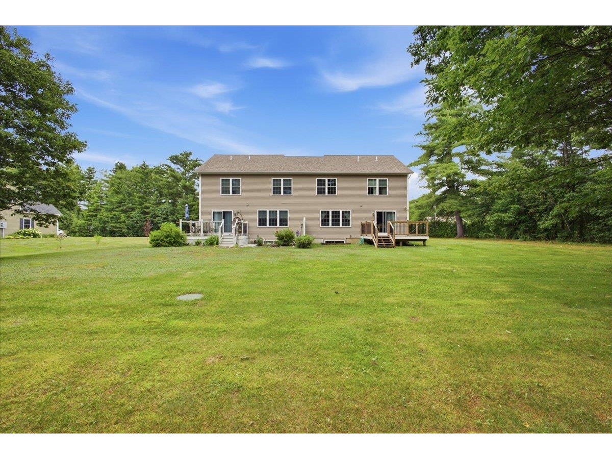 4 Hummingbird Lane, Unit 101