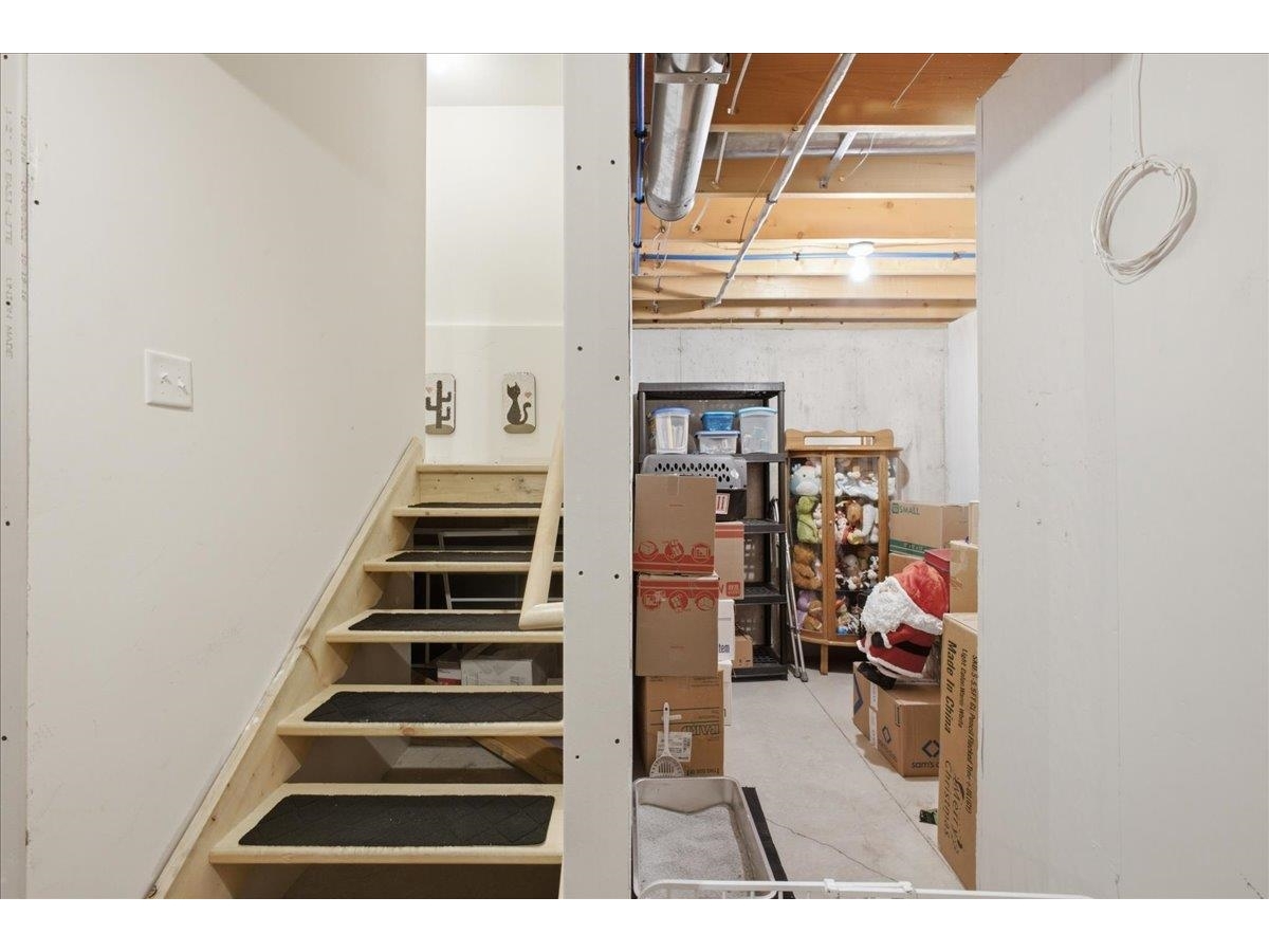 4 Hummingbird Lane, Unit 101