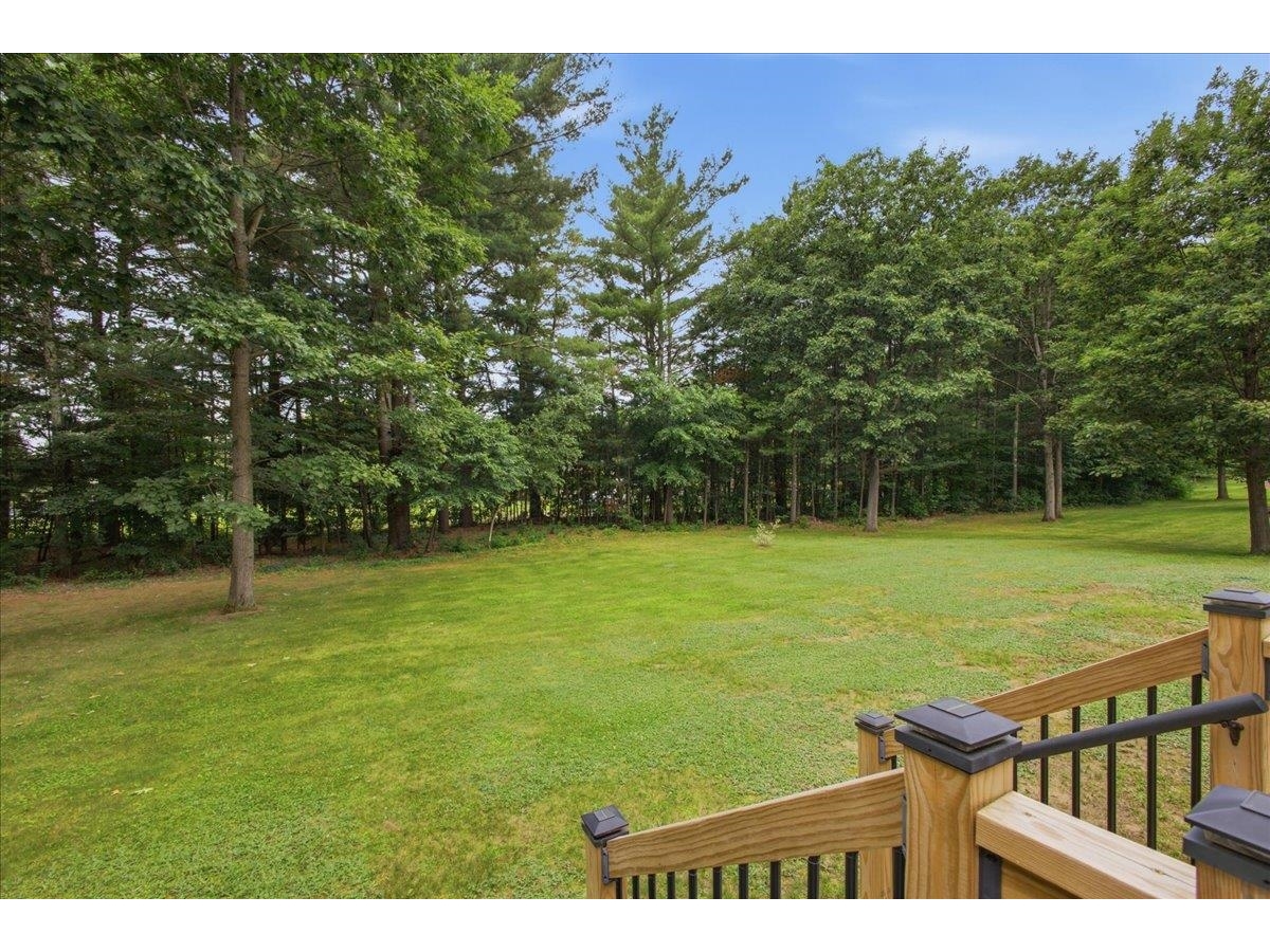 4 Hummingbird Lane, Unit 101