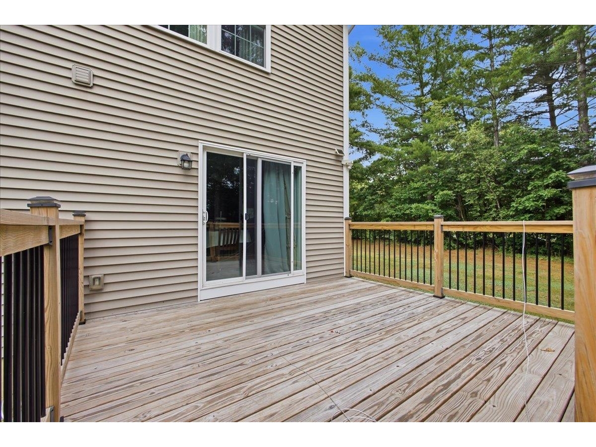4 Hummingbird Lane, Unit 101