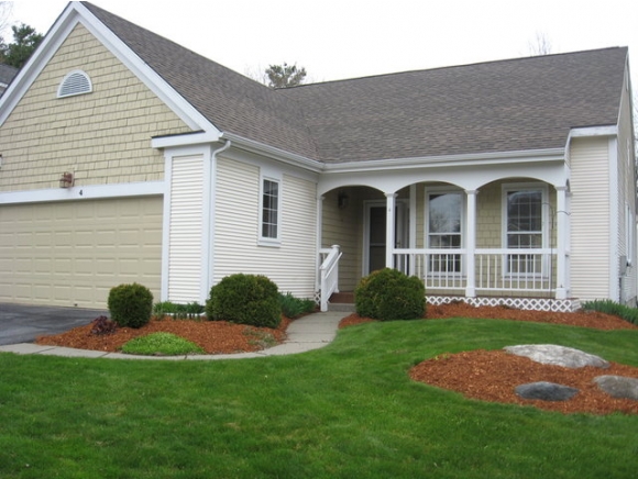 4 Iris Lane