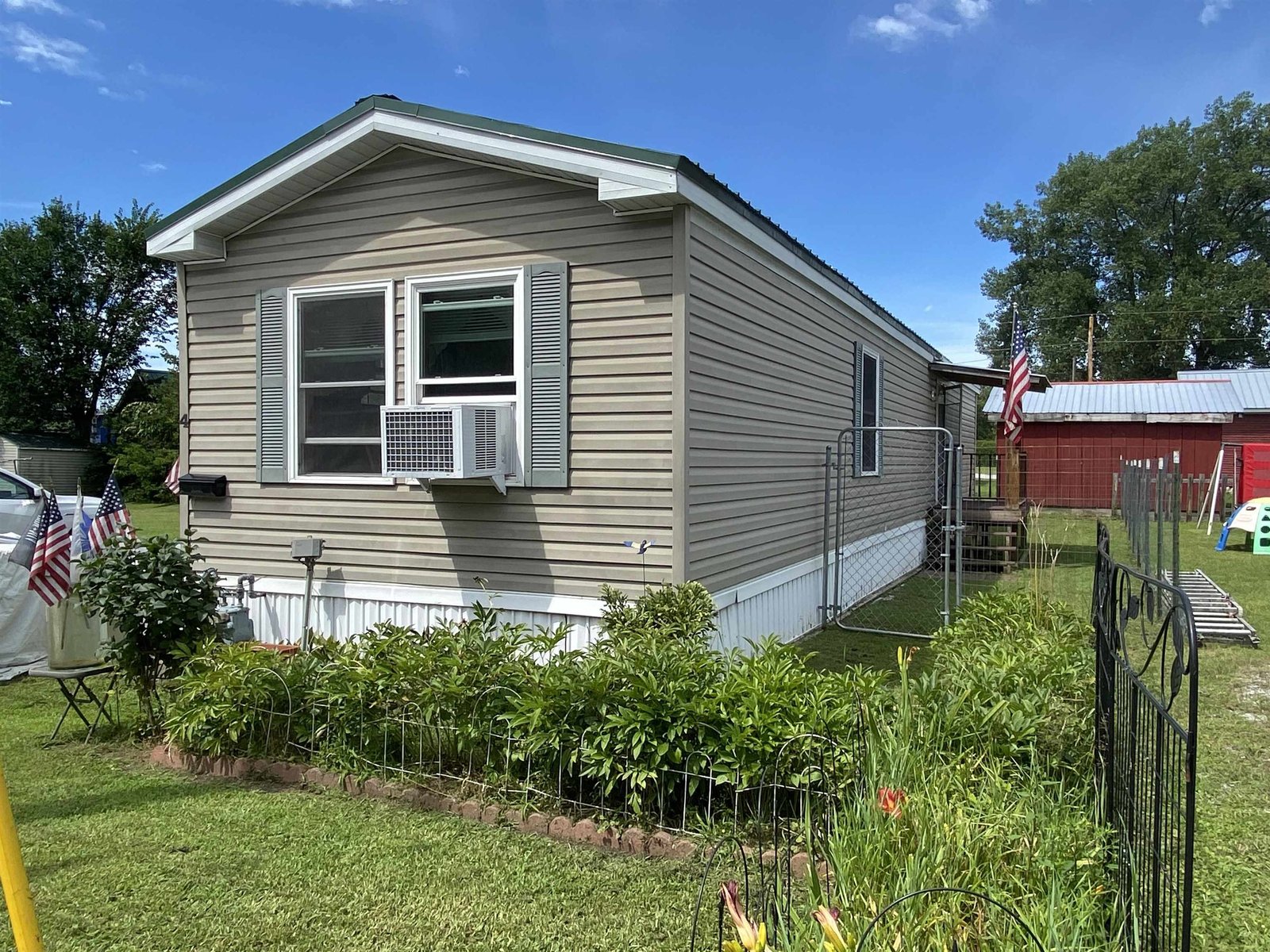 4 Jewett Street