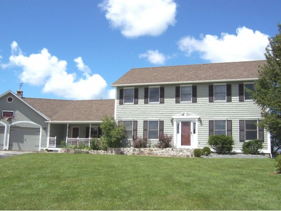 4 Lakemont Dr