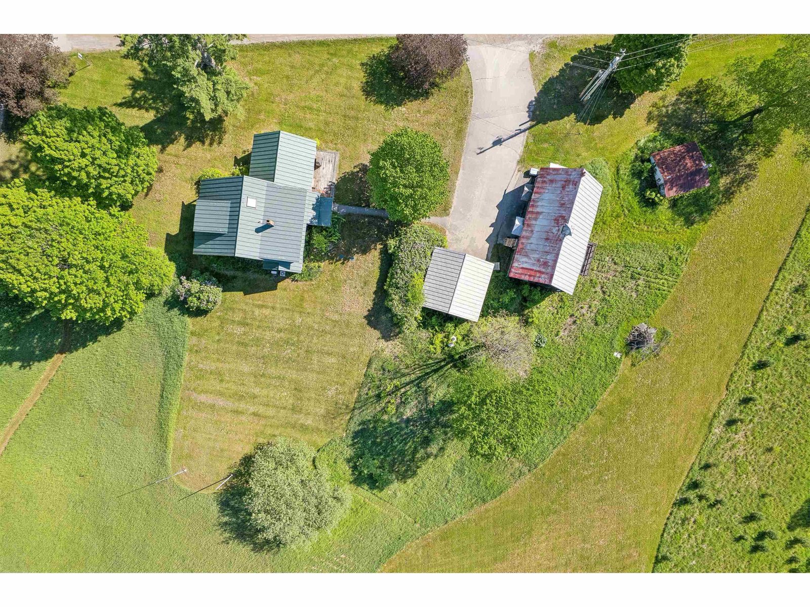 4 Larkin Road