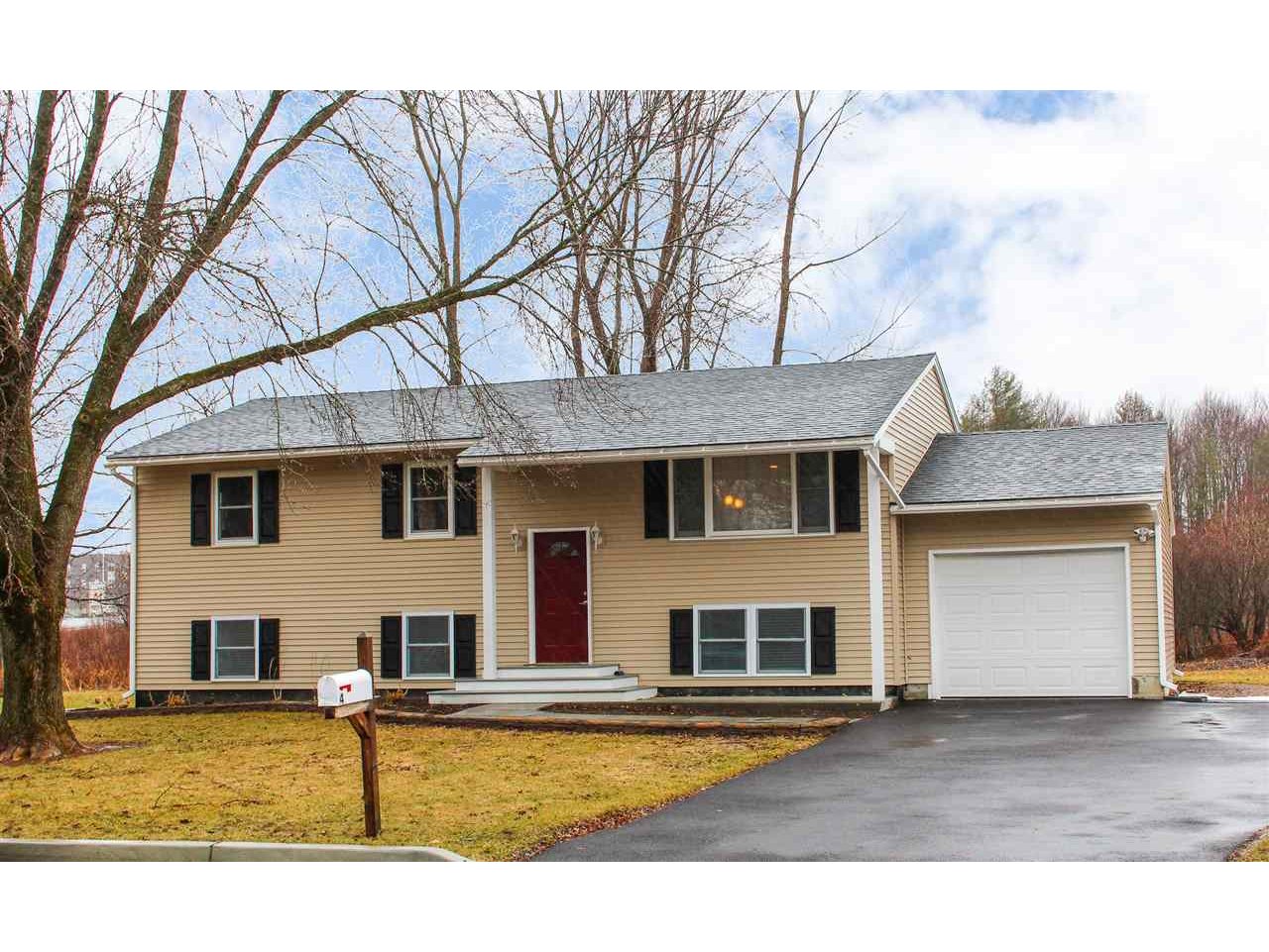 4 Londonderry Lane