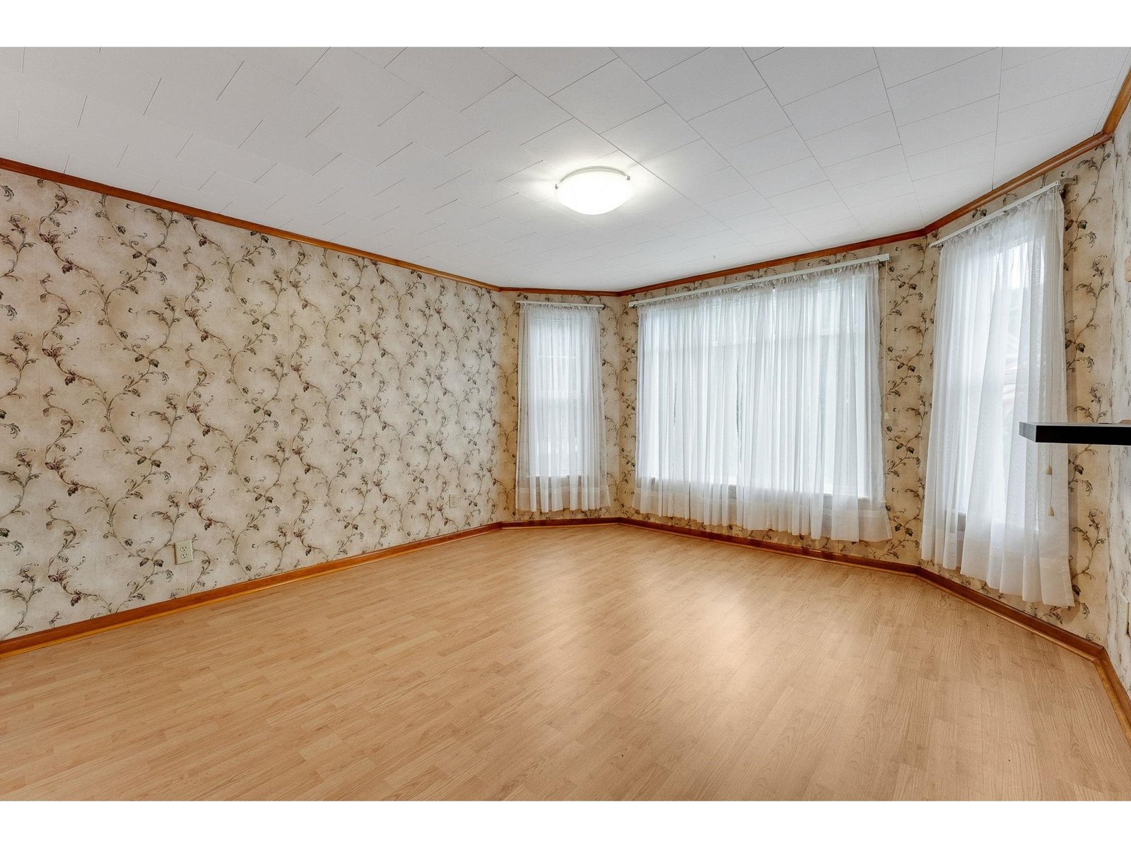 Unit 2 - living area