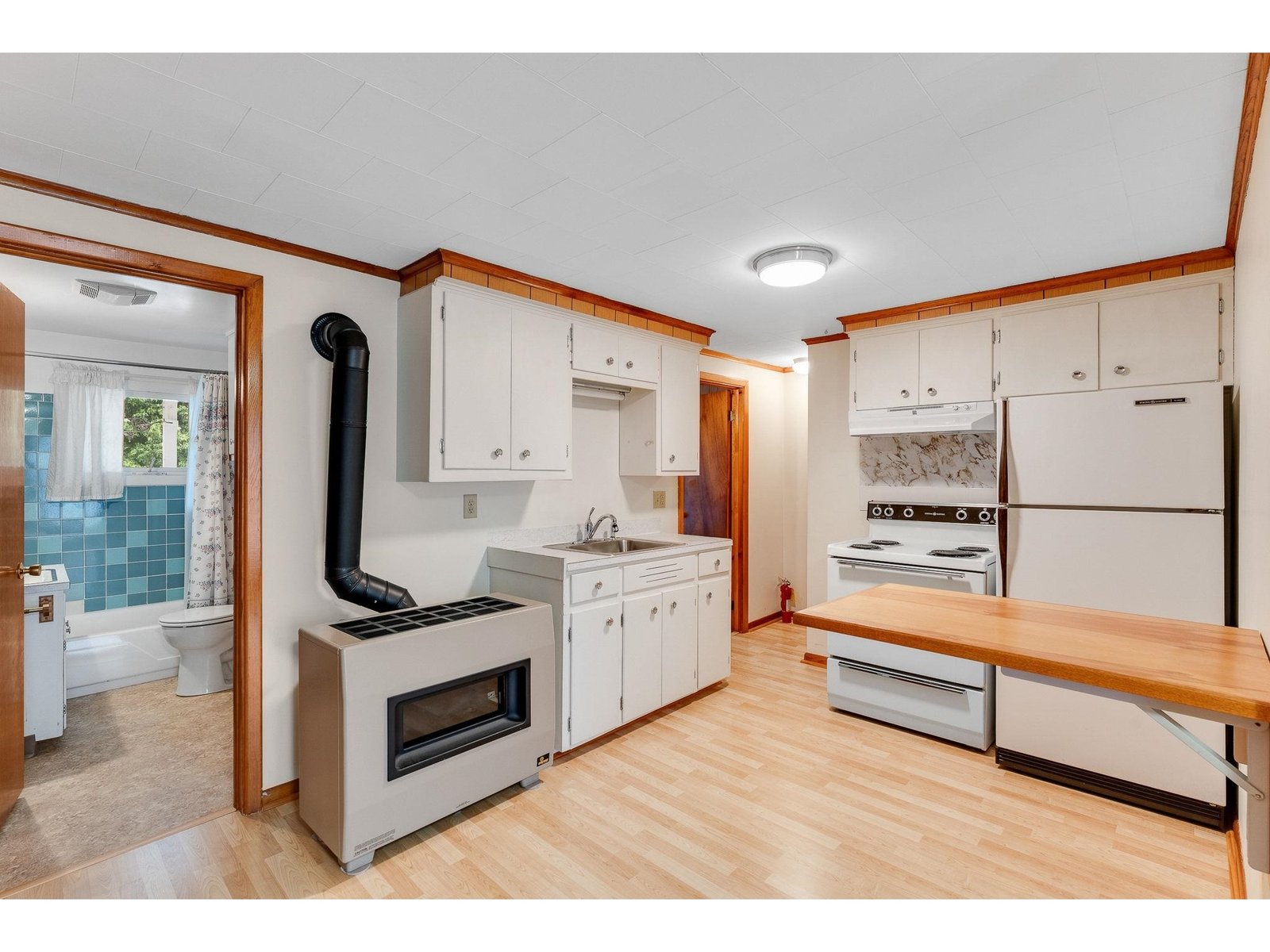 Unit 3 - kitchen