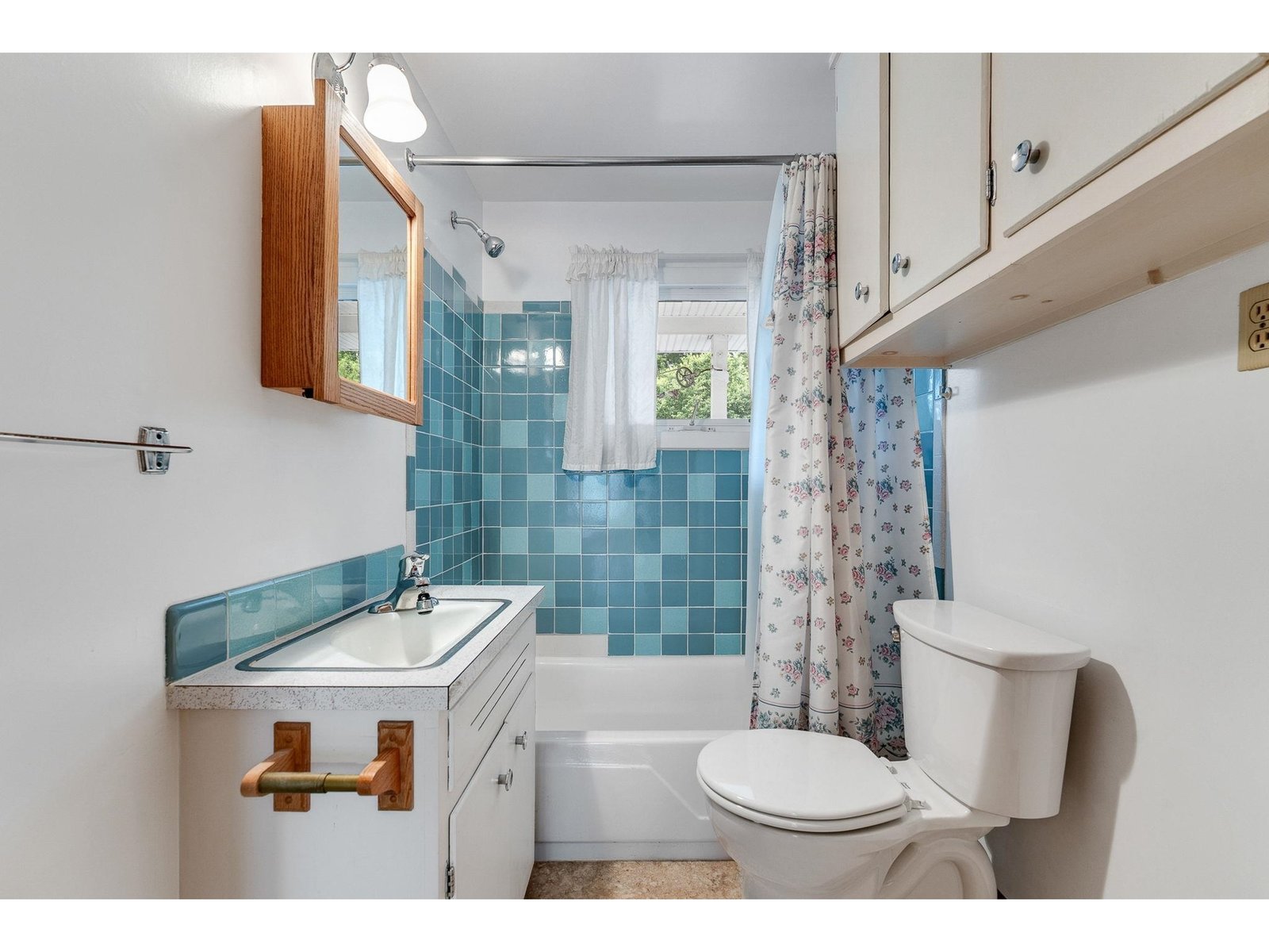 Unit 3 - bathroom