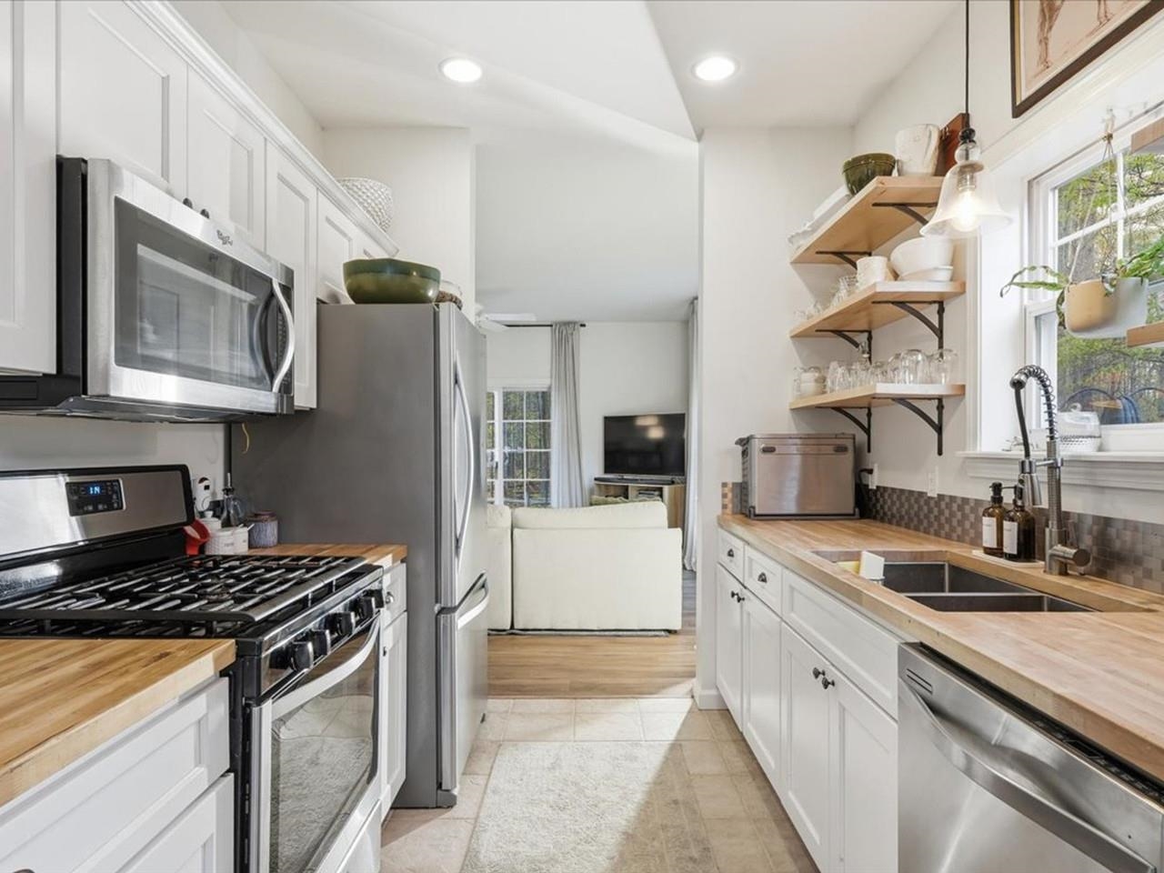 Stainless appliances