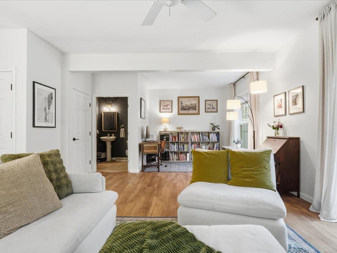 Spacious living room