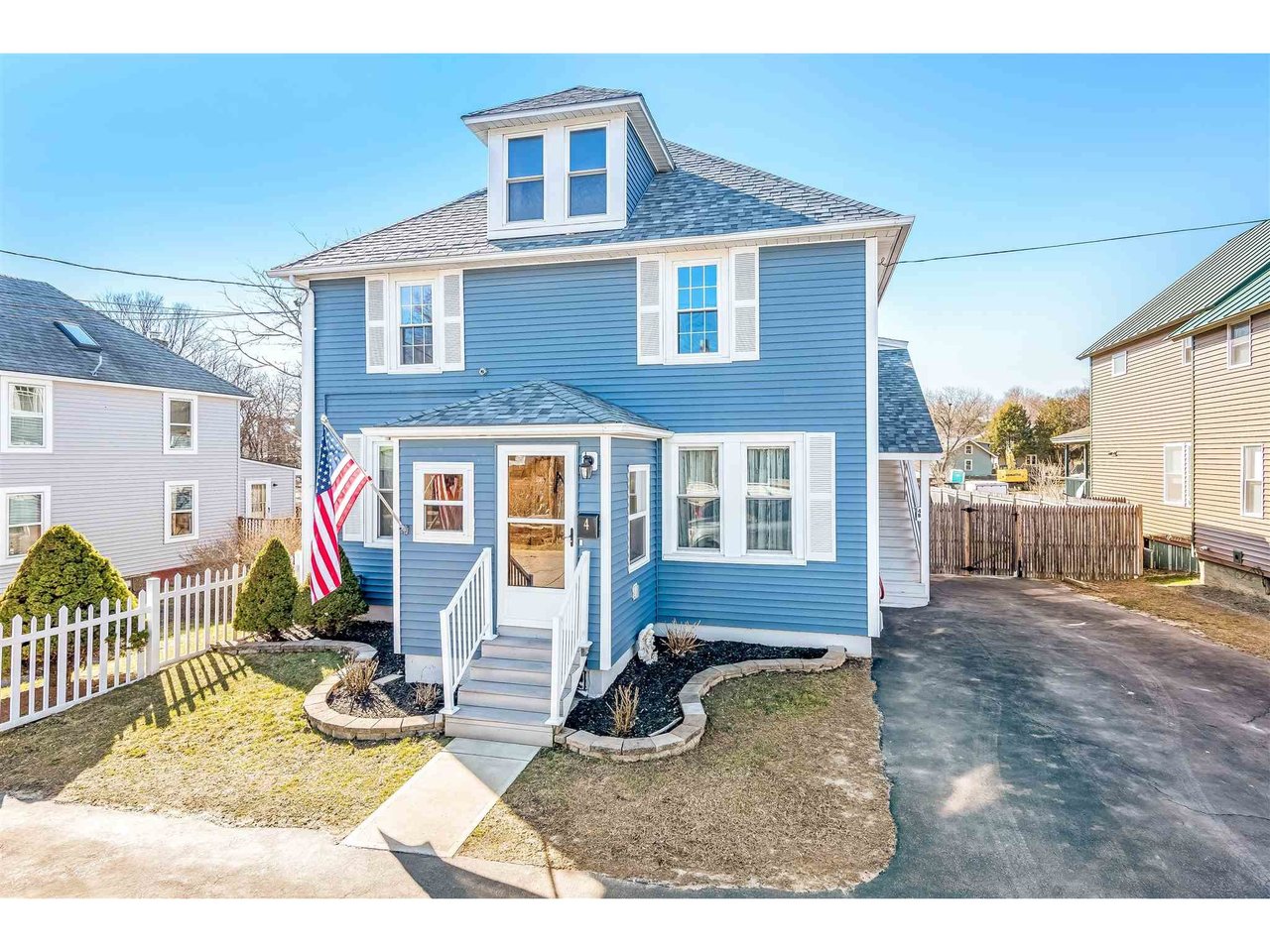 4 Niquette Court
