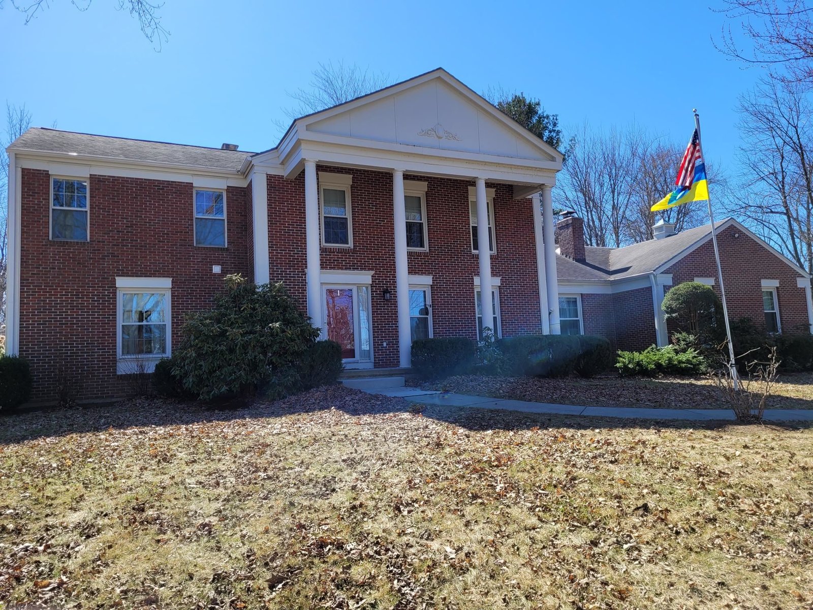 4 Pheasant Way