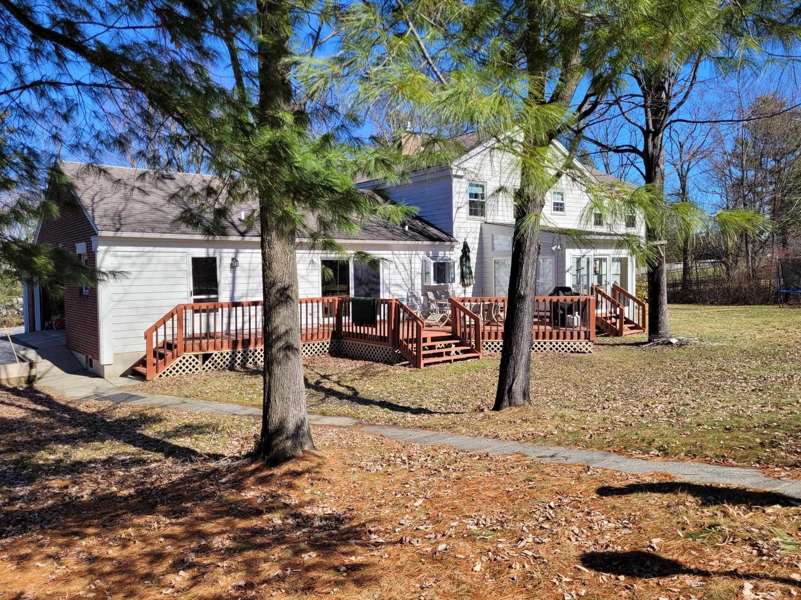 4 Pheasant Way