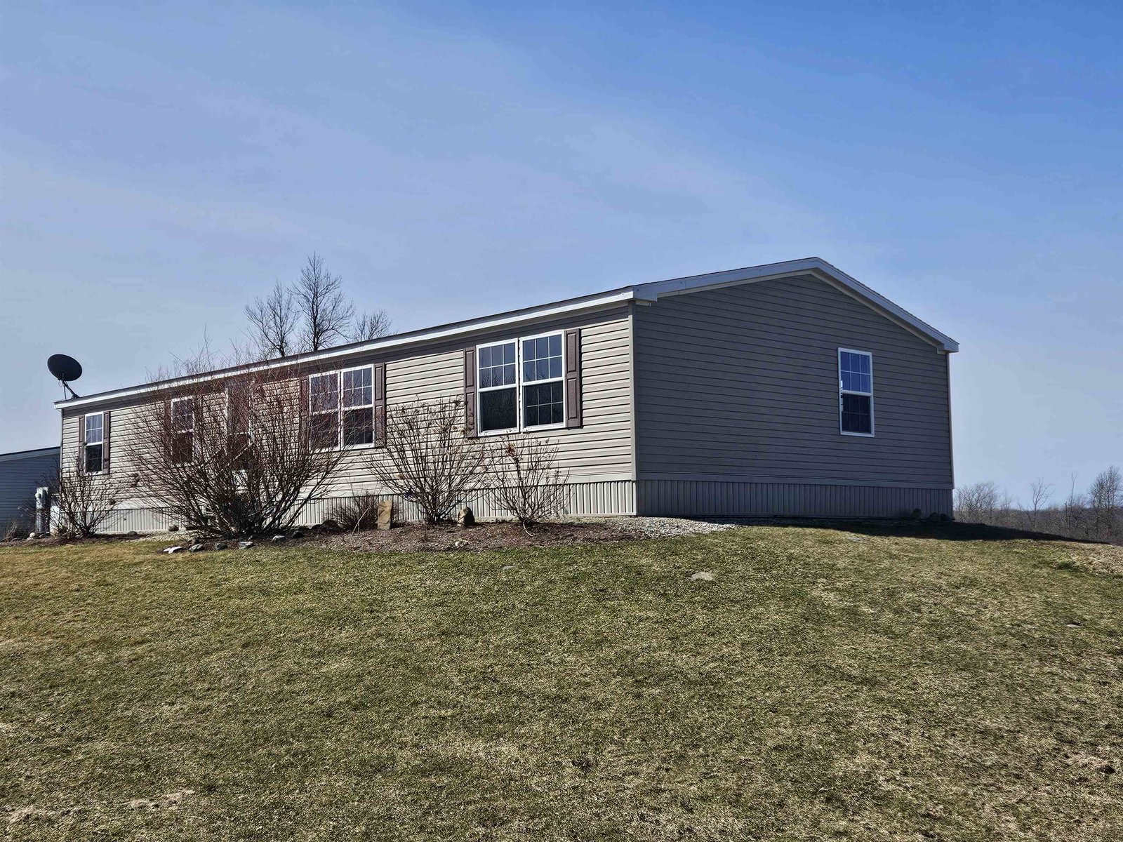 4 Ruths Drive