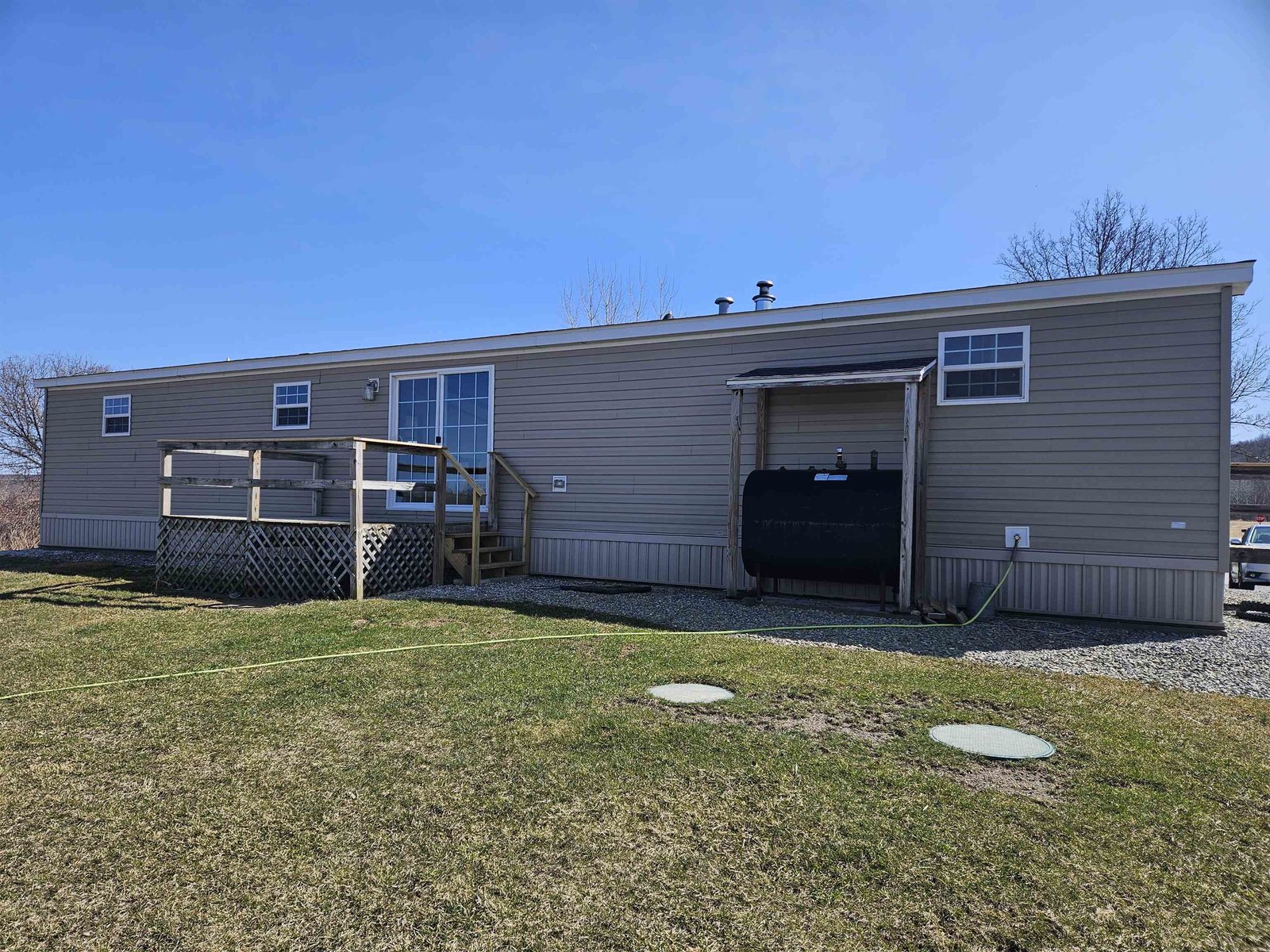 4 Ruths Drive