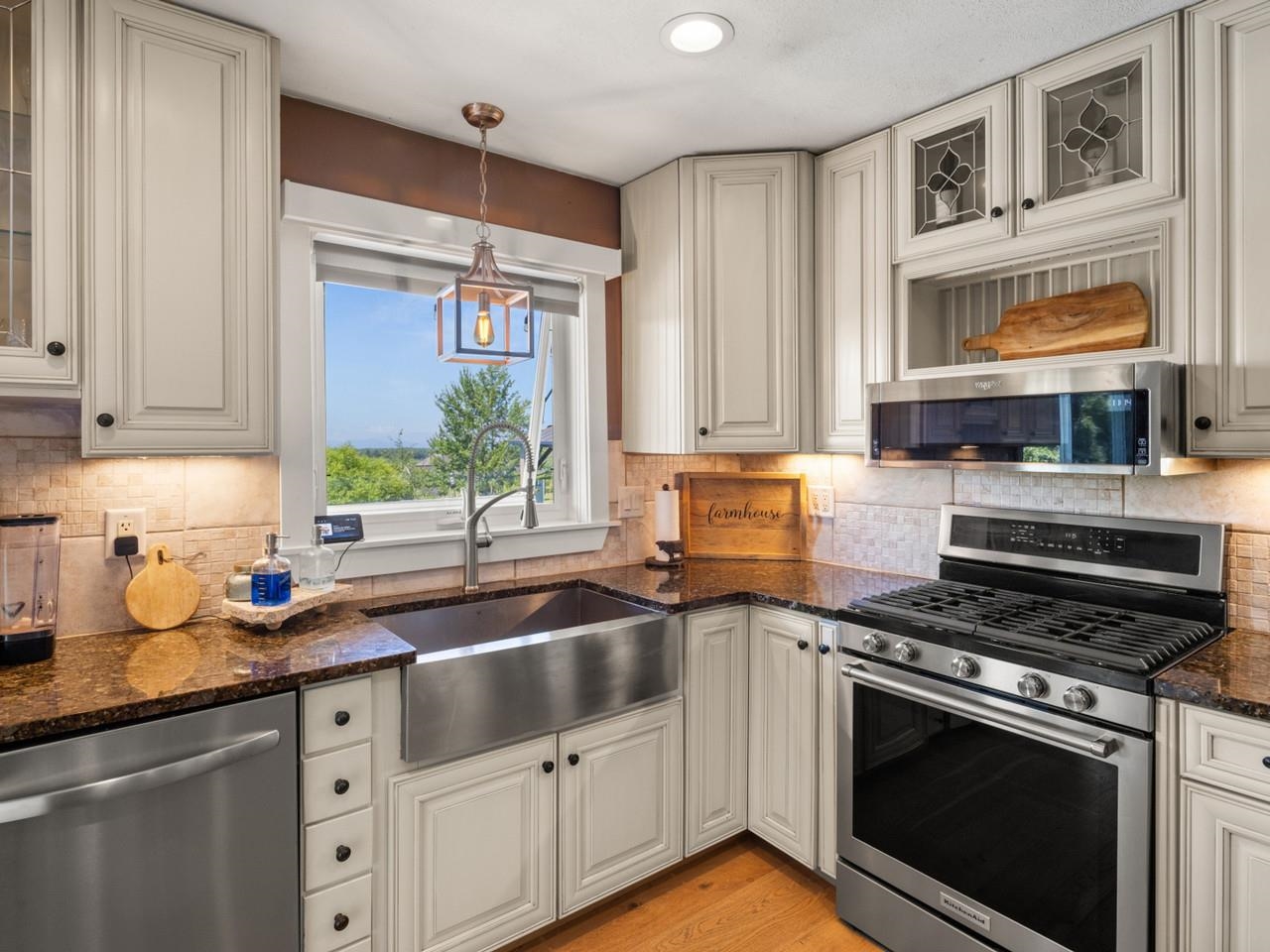 Stainless Appliances