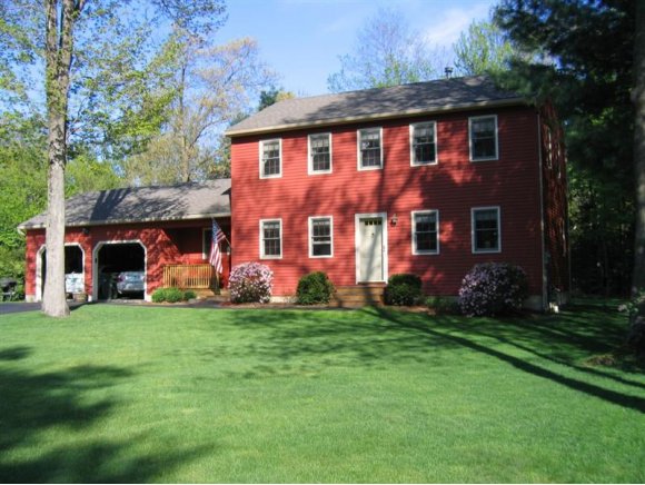 4 Southdown Crt