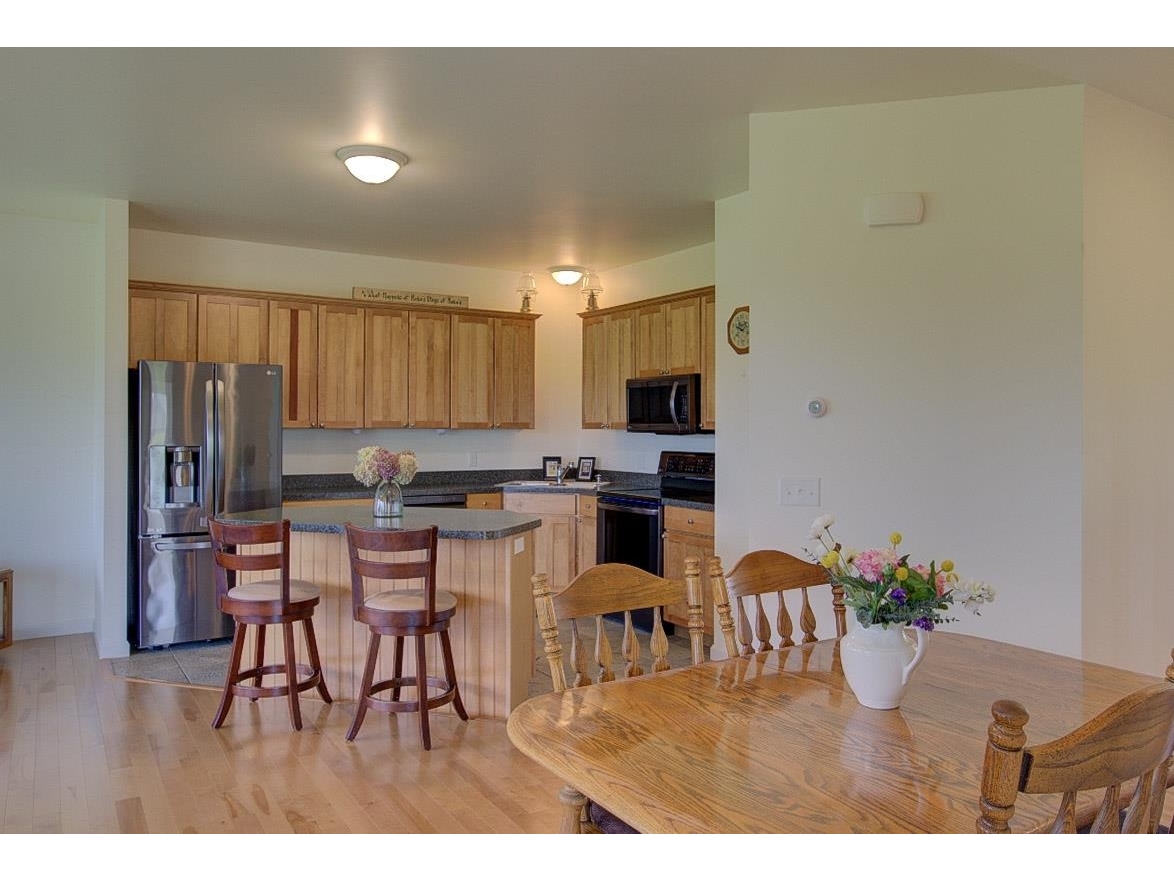 4 Village Court