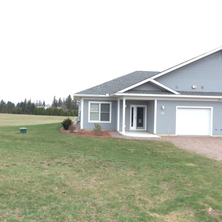 4 Village Court, Unit 4