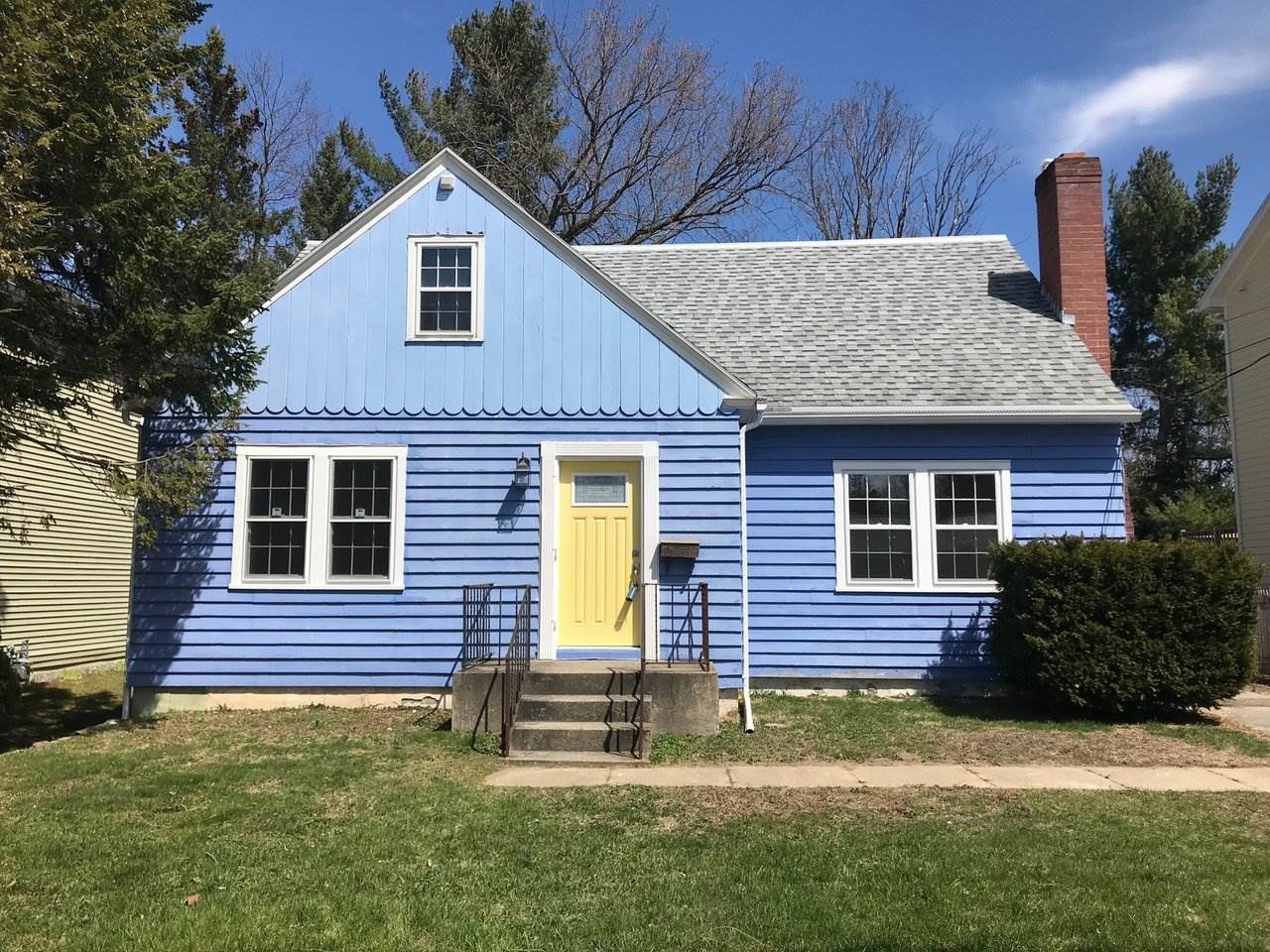4 Waverly Street