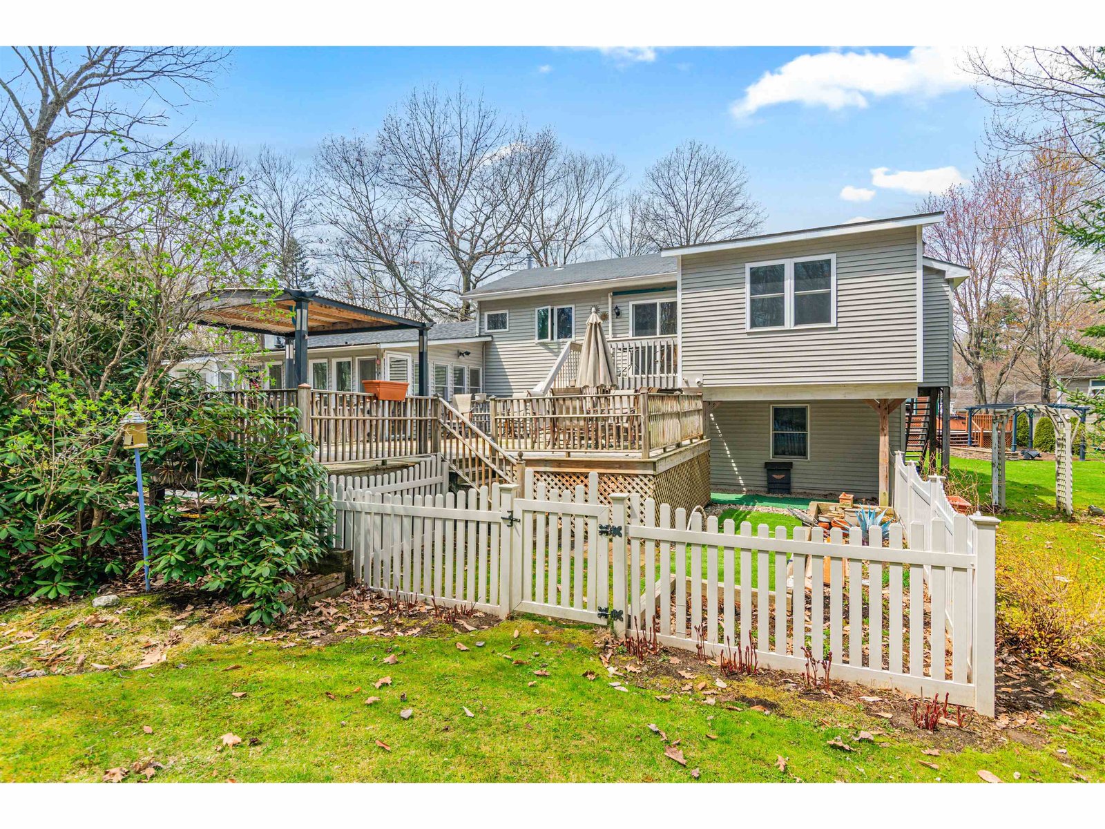 4 Whipple Drive