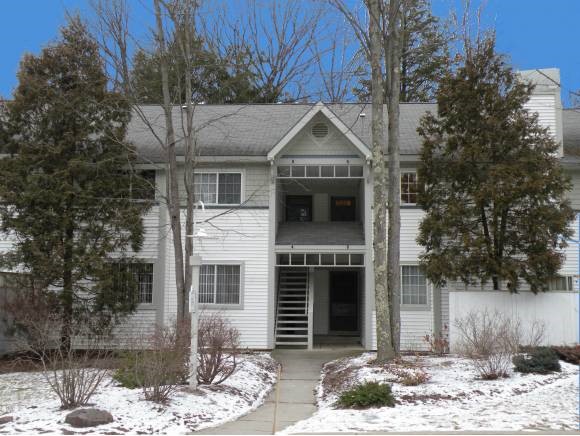 4 Winding Brook Drive, Unit 4