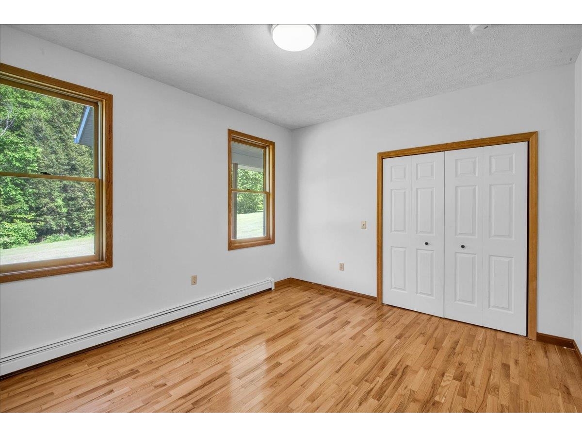 40 Brookside Lane